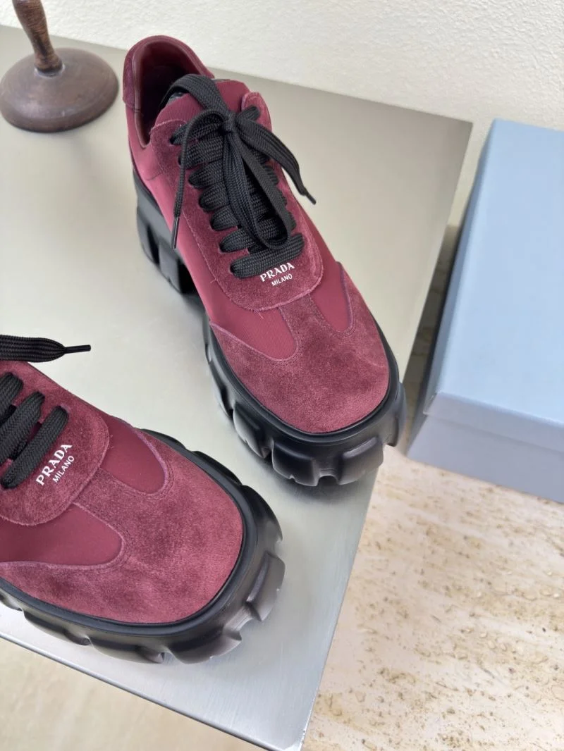 Prada Low Shoes Breathable 35062