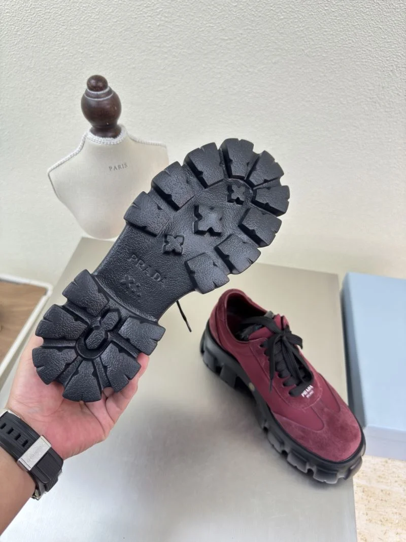 Prada Low Shoes Breathable 35062