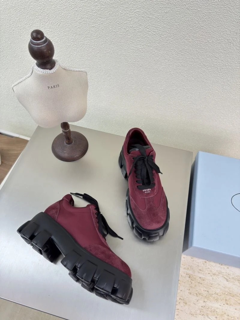 Prada Low Shoes Breathable 35062