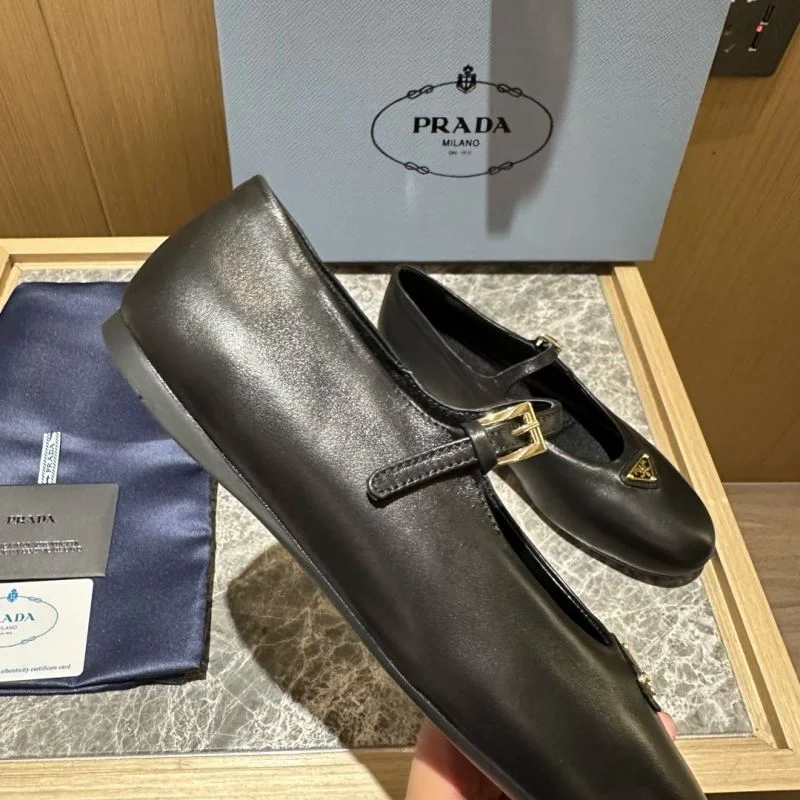 Prada Low Shoes MoistureWicking 34844