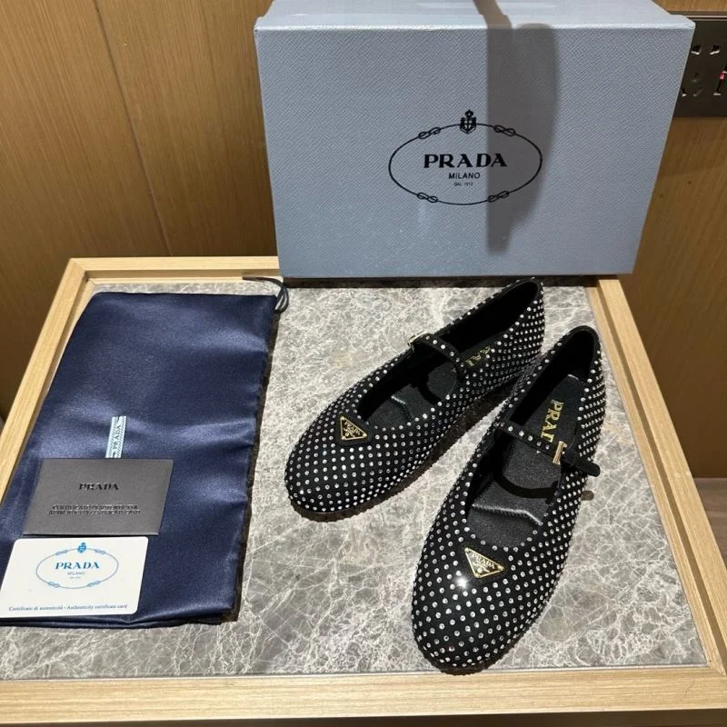 Prada Low Shoes SportInspired 34836