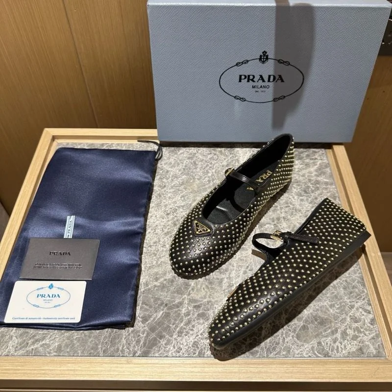 Prada Low Shoes GoAnywhere 34841