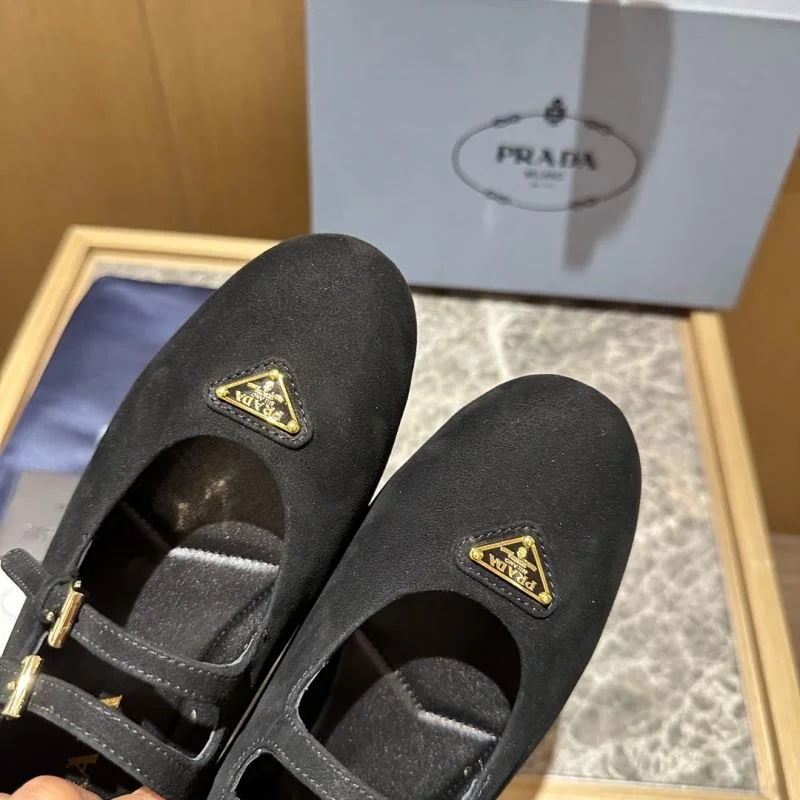 Prada Low Shoes NewStyle 34846