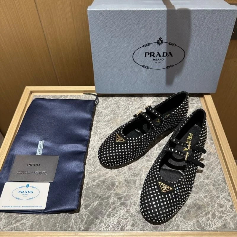 Bright Prada Low Shoes 34835