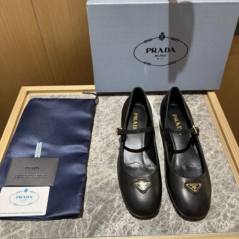 Premium Prada Low Shoes 34826