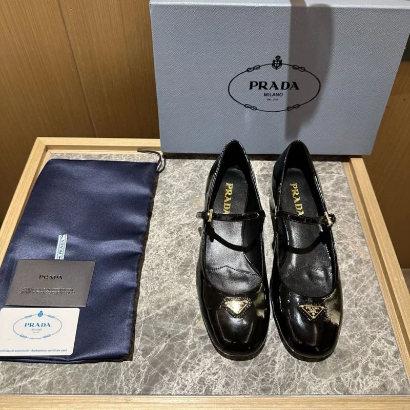 ZeroBulk Prada Low Shoes 34832