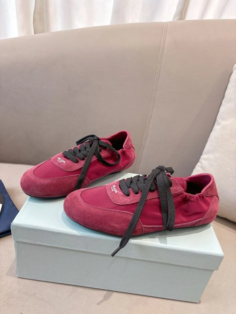 Prada Low Shoes Casual 34810