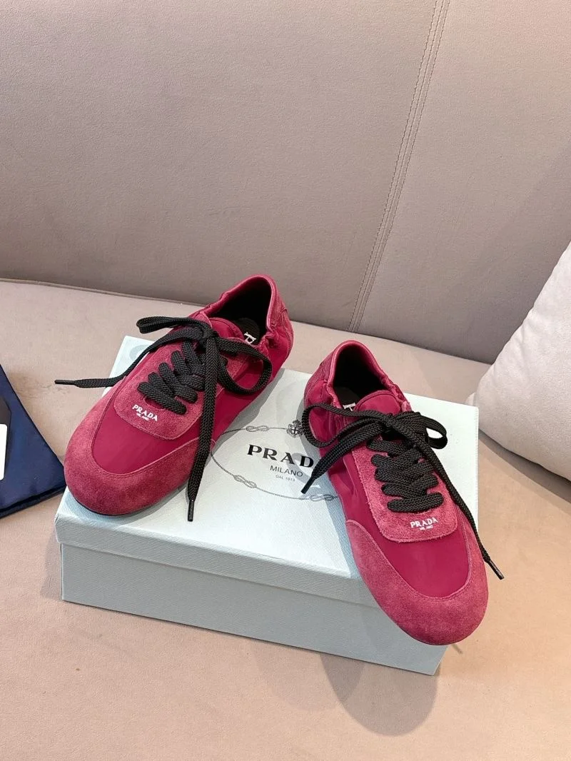 Prada Low Shoes Casual 34810