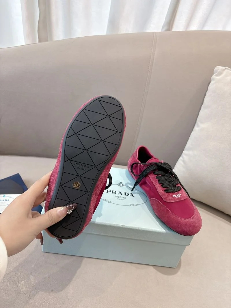 Prada Low Shoes Casual 34810