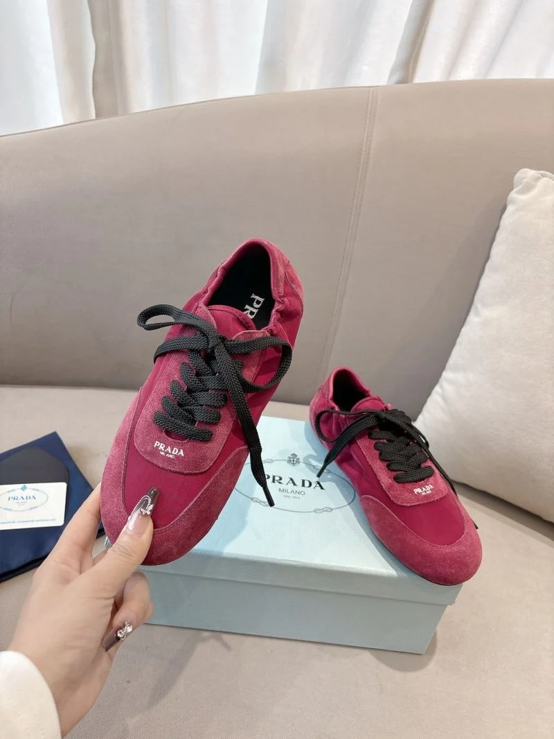 Prada Low Shoes Casual 34810