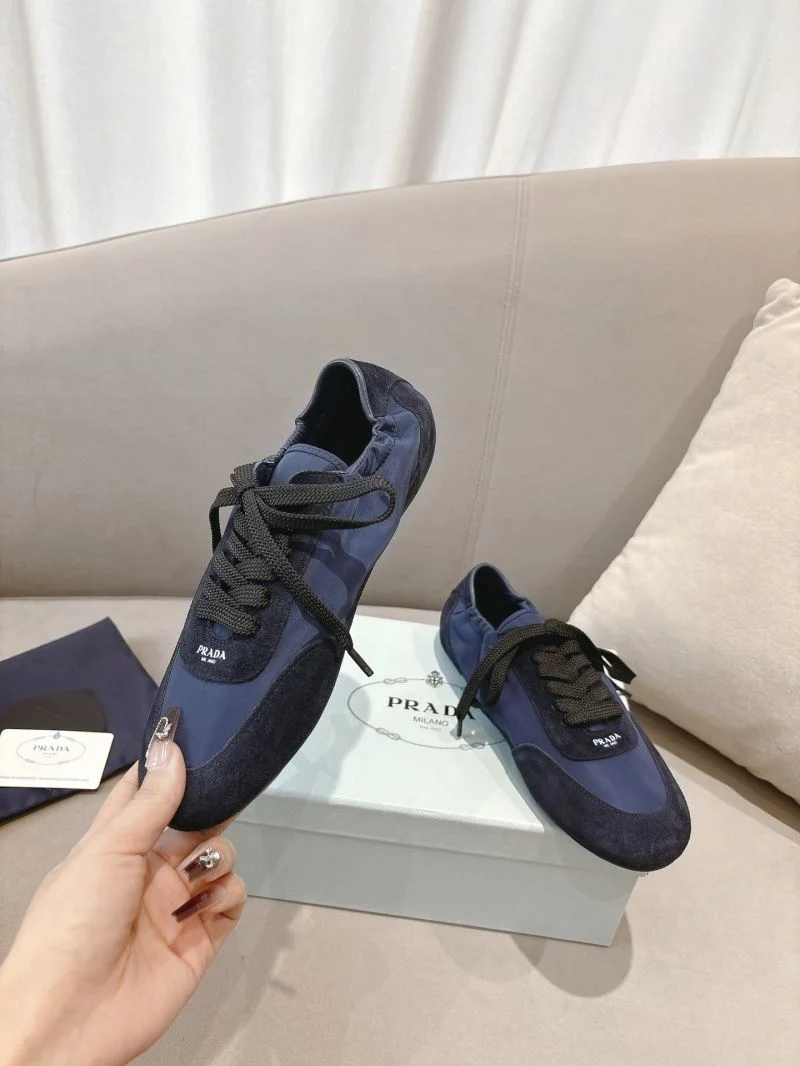 Prada Low Shoes DailyWear 34805