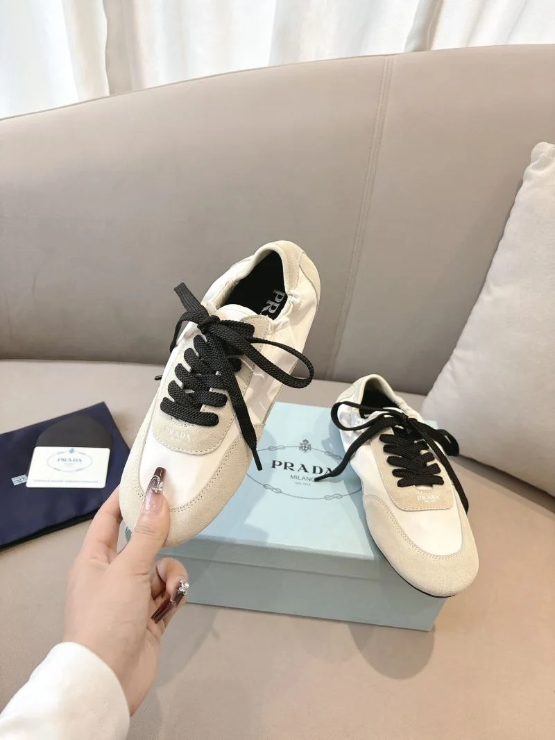 Prada Low Shoes Functional 34803
