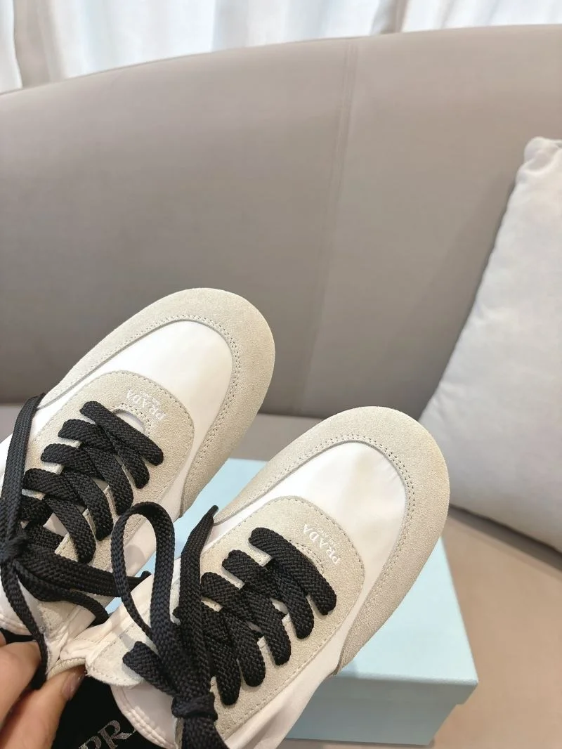 Prada Low Shoes Functional 34803