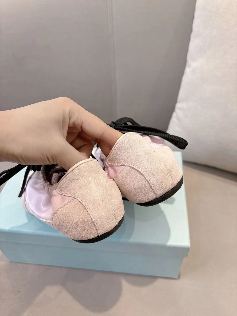 GoodFit Prada Low Shoes 34781