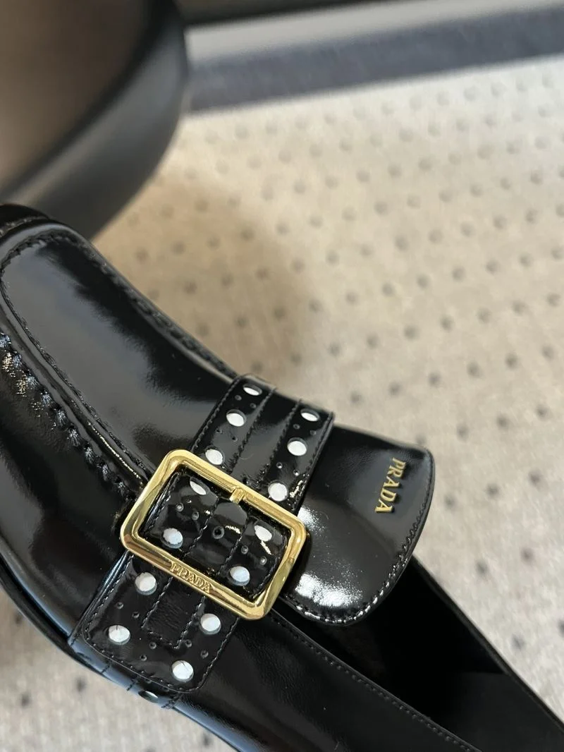 Prada Low Shoes Timeless 34794