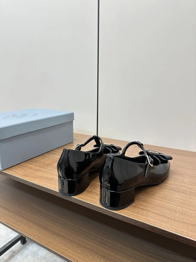 Prada Low Shoes GoAnywhere 34804