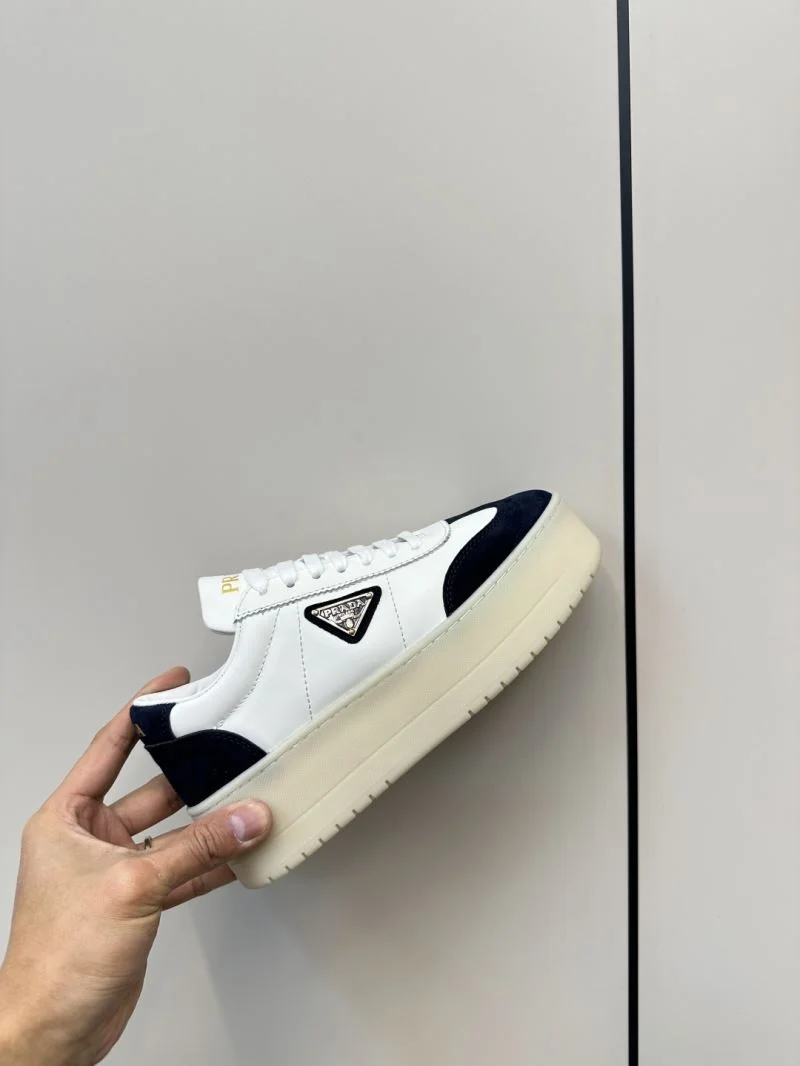 Prada Low Shoes SmoothTexture 34797