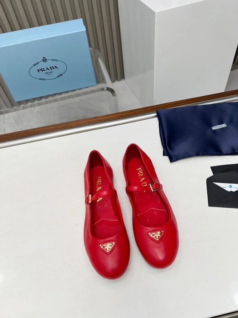 BestValue Prada Low Shoes 34774