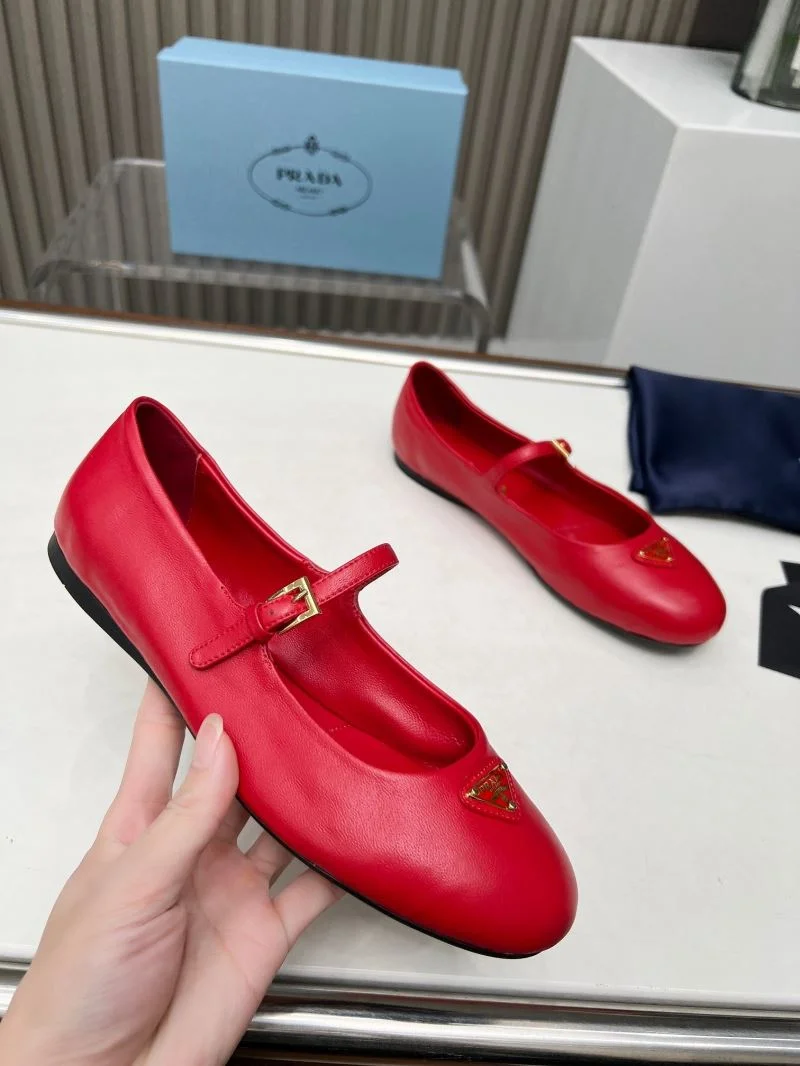 BestValue Prada Low Shoes 34774