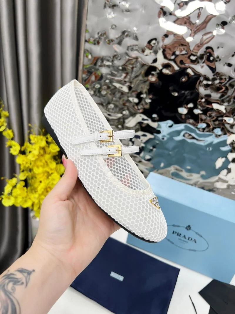 Prada Low Shoes UrbanStyle 34771