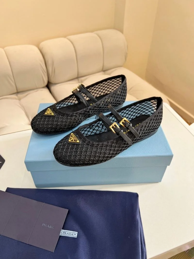 MoistureWicking Prada Low Shoes 34772