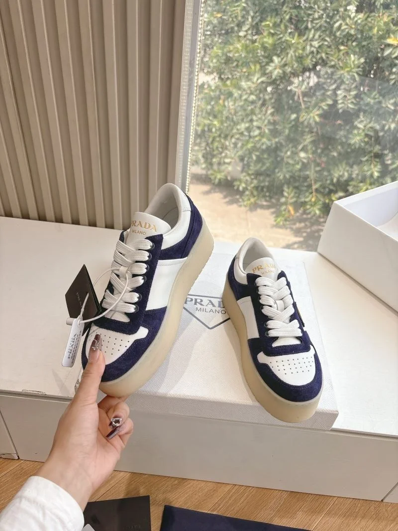 Stretchable Prada Low Shoes 34764