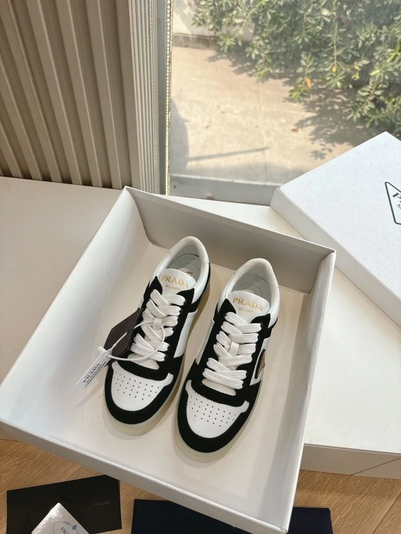 Practical Prada Low Shoes 34765