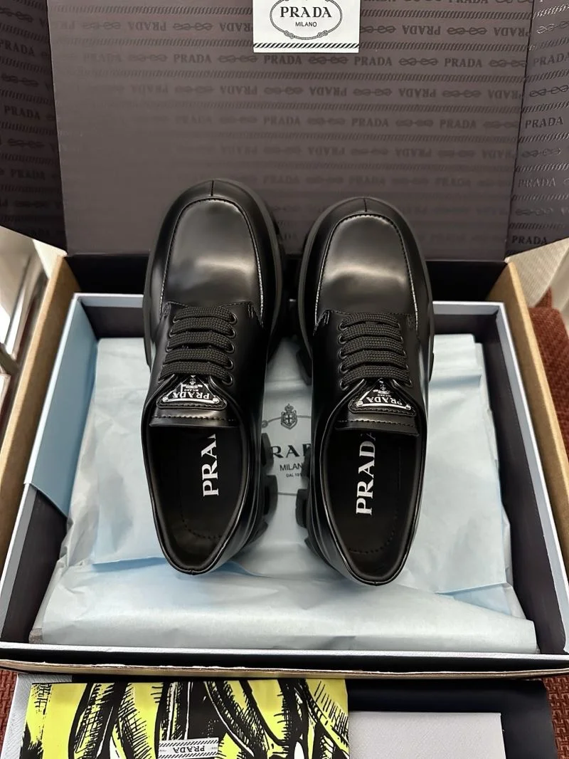 Prada Low Shoes Flexible 34746
