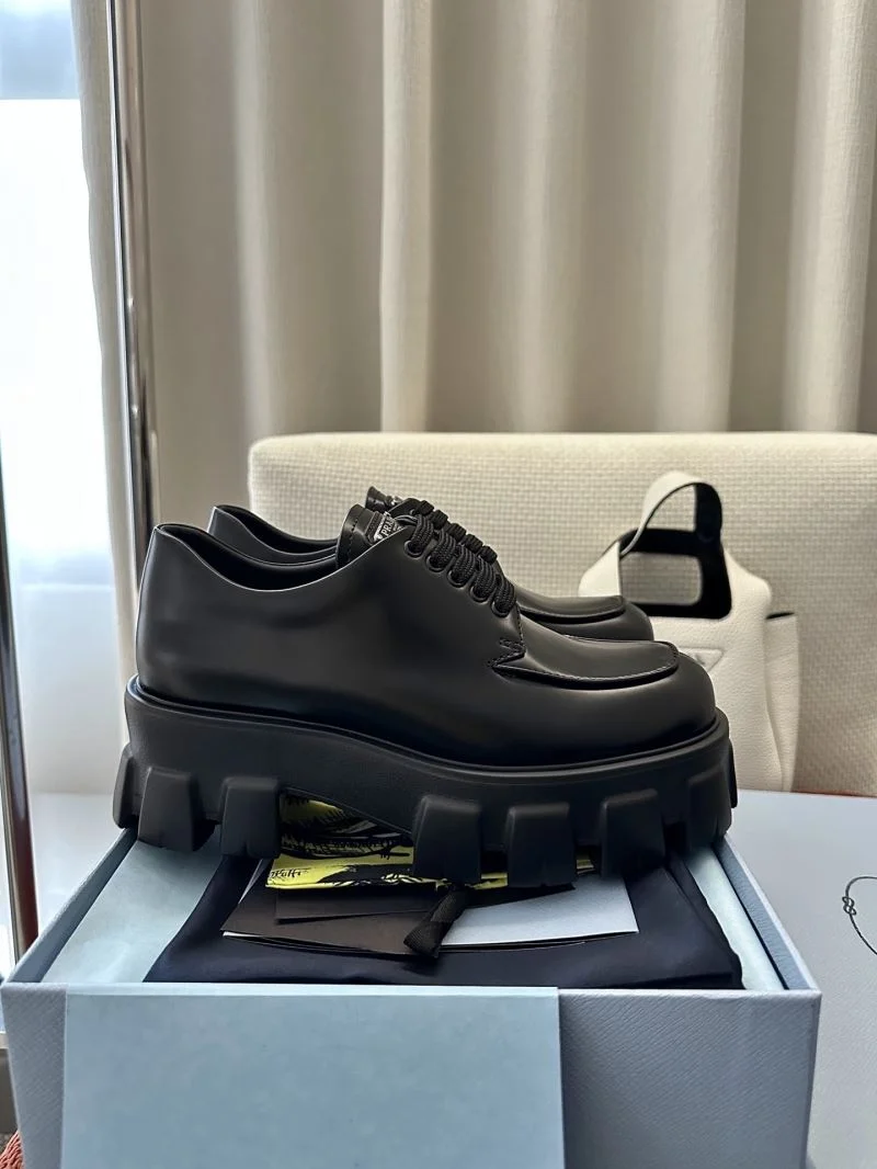 Prada Low Shoes Flexible 34746