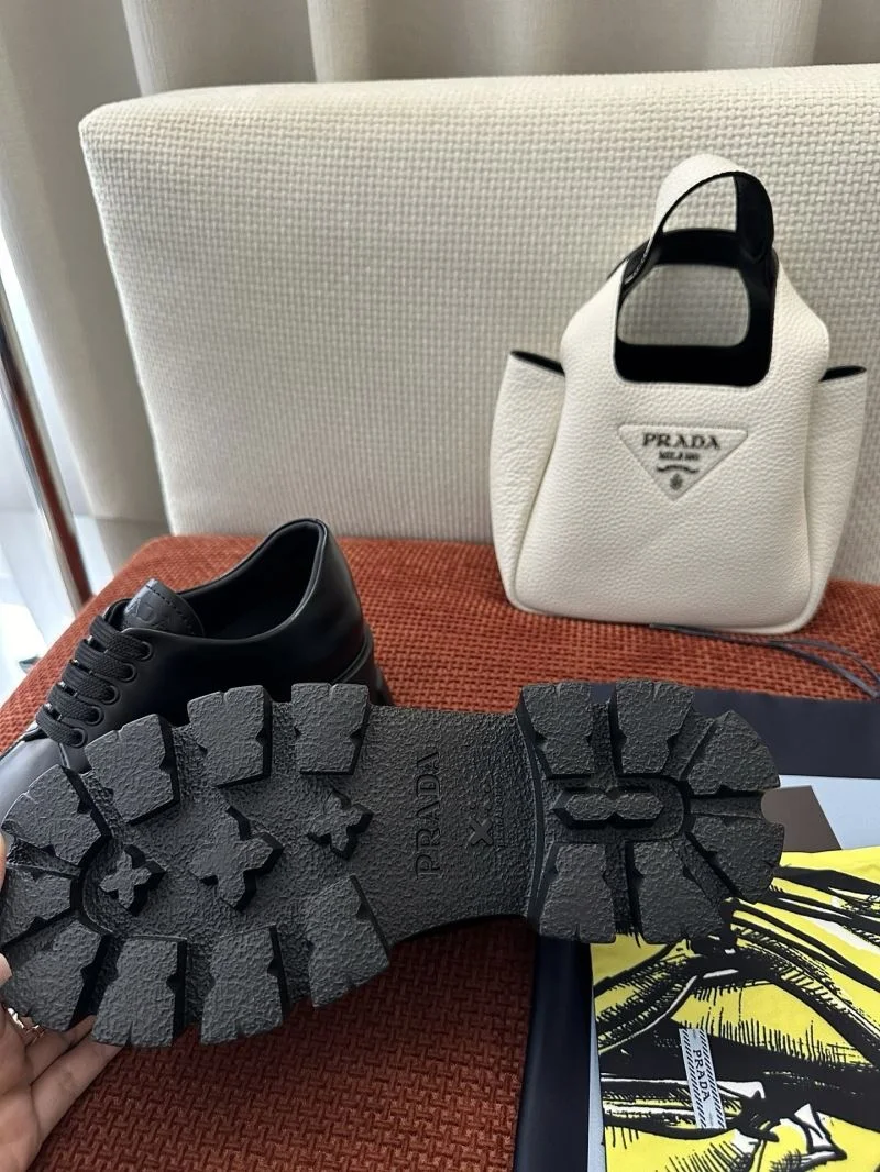 DailyWear Prada Low Shoes 34737