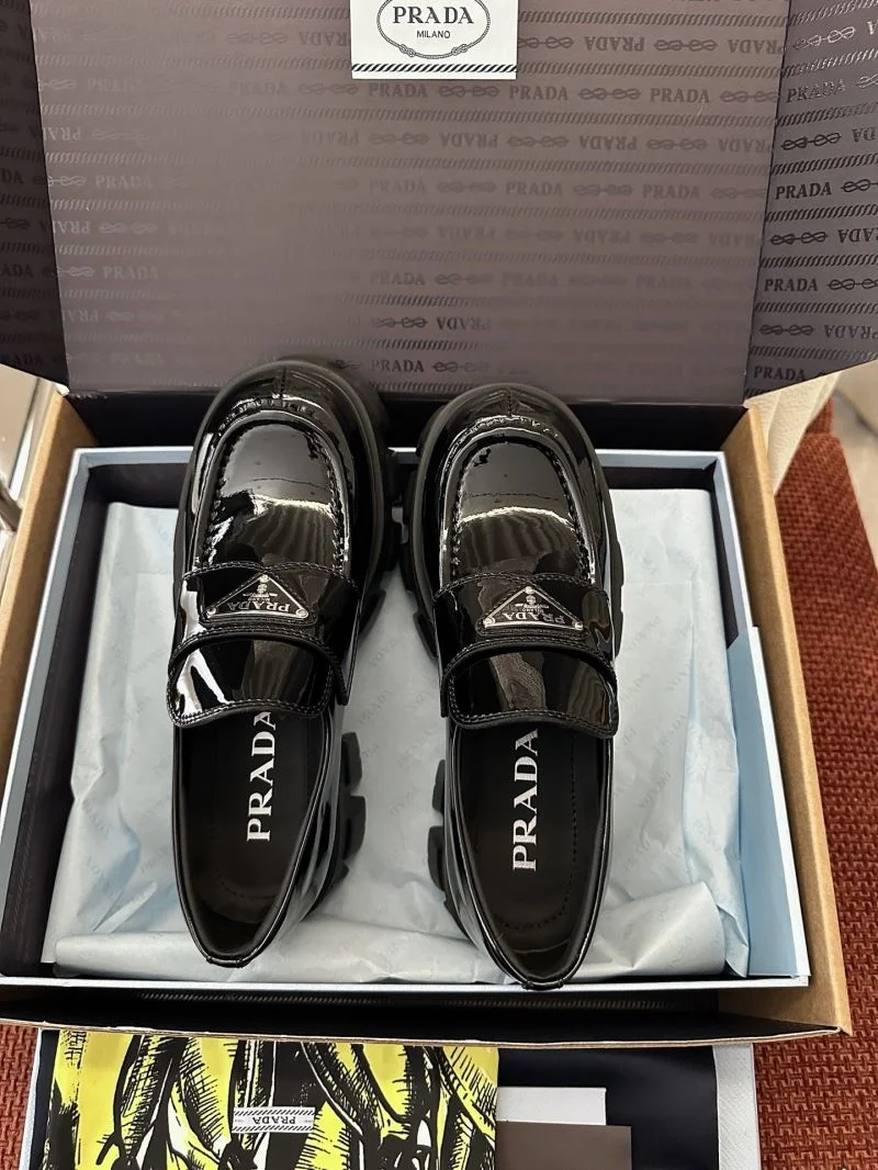Prada Low Shoes Comfortable 34754