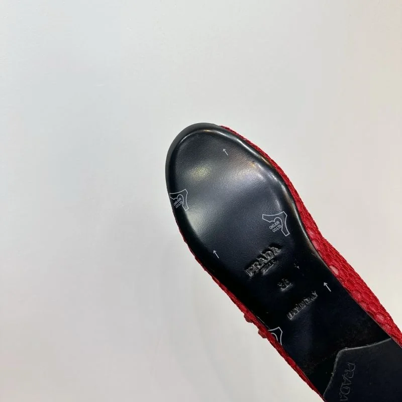 Attractive Prada Low Shoes 34741