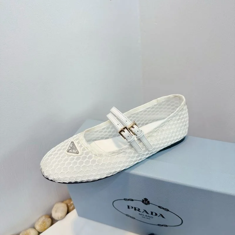 Breathable Prada Low Shoes 34761