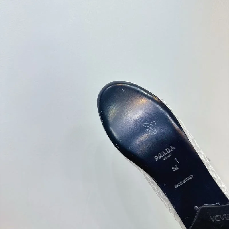 Breathable Prada Low Shoes 34761