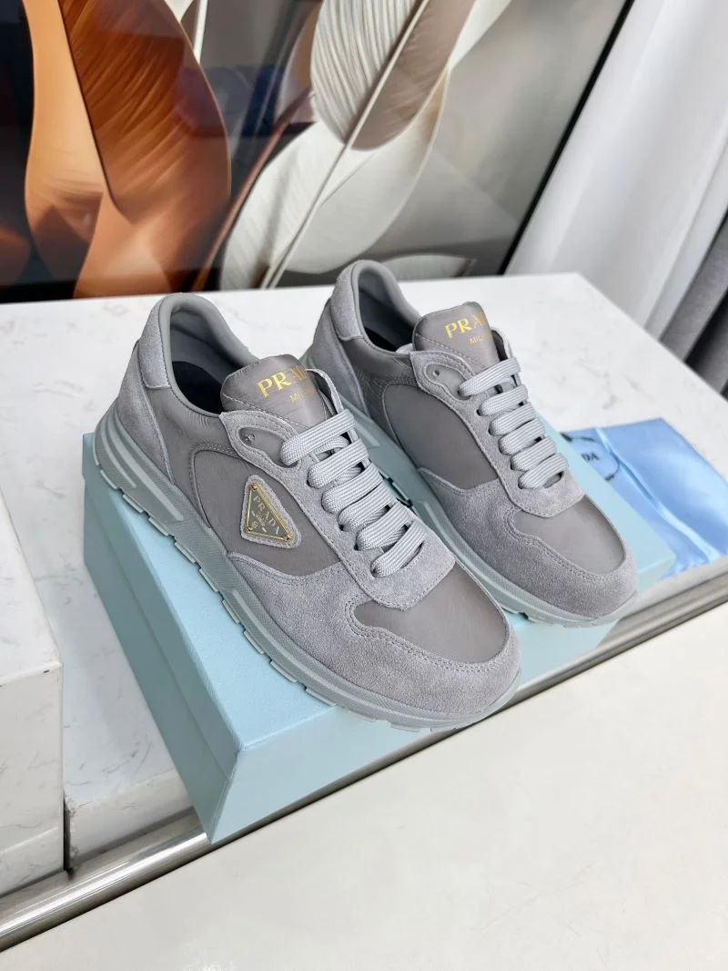 Prada Low Shoes Trendsetting 34750