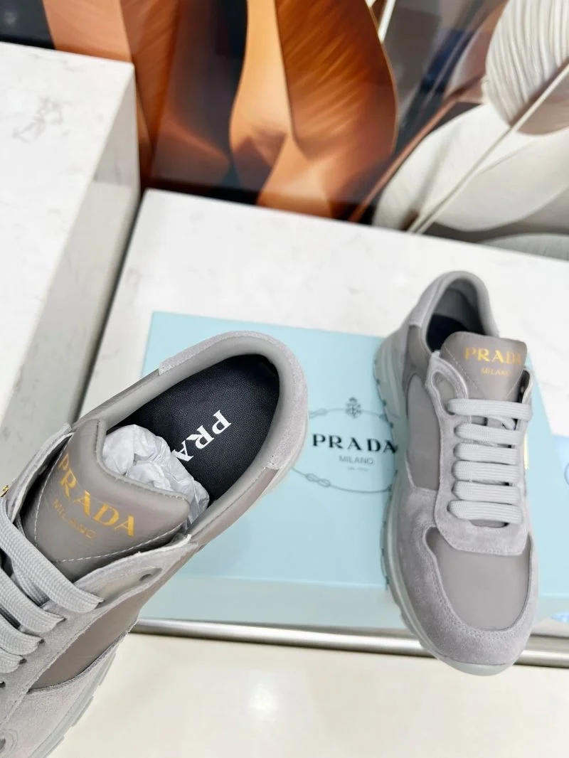Prada Low Shoes Trendsetting 34750