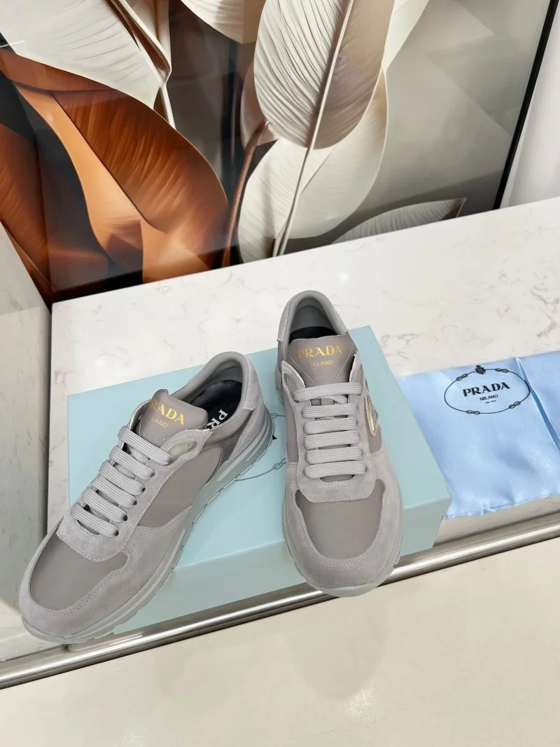 Prada Low Shoes Trendsetting 34750