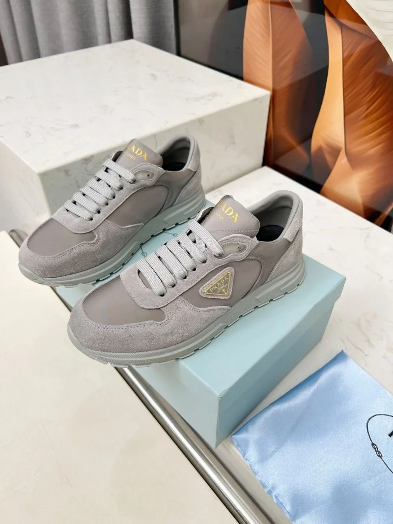 Prada Low Shoes Trendsetting 34750