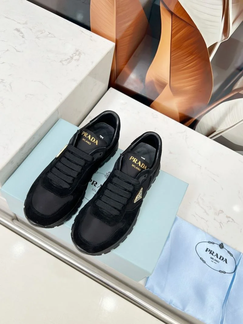 Prada Low Shoes GoodFit 34743