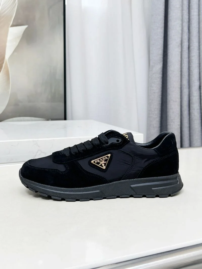 Prada Low Shoes GoodFit 34743