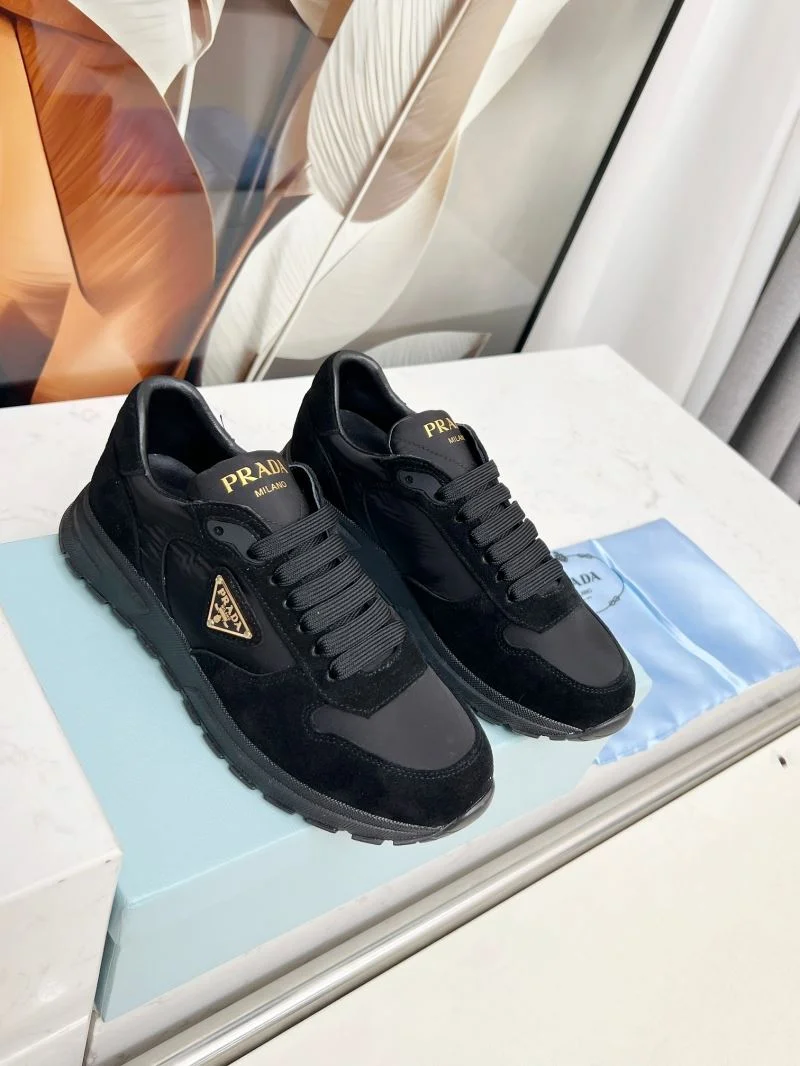 Prada Low Shoes GoodFit 34743