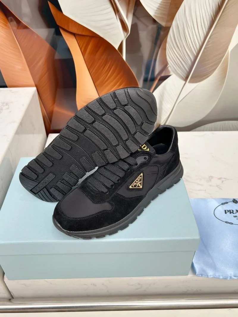 Prada Low Shoes GoodFit 34743