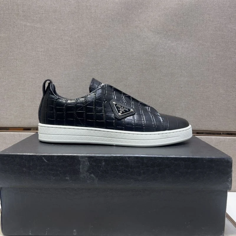 Colorful Prada Low Shoes 35678