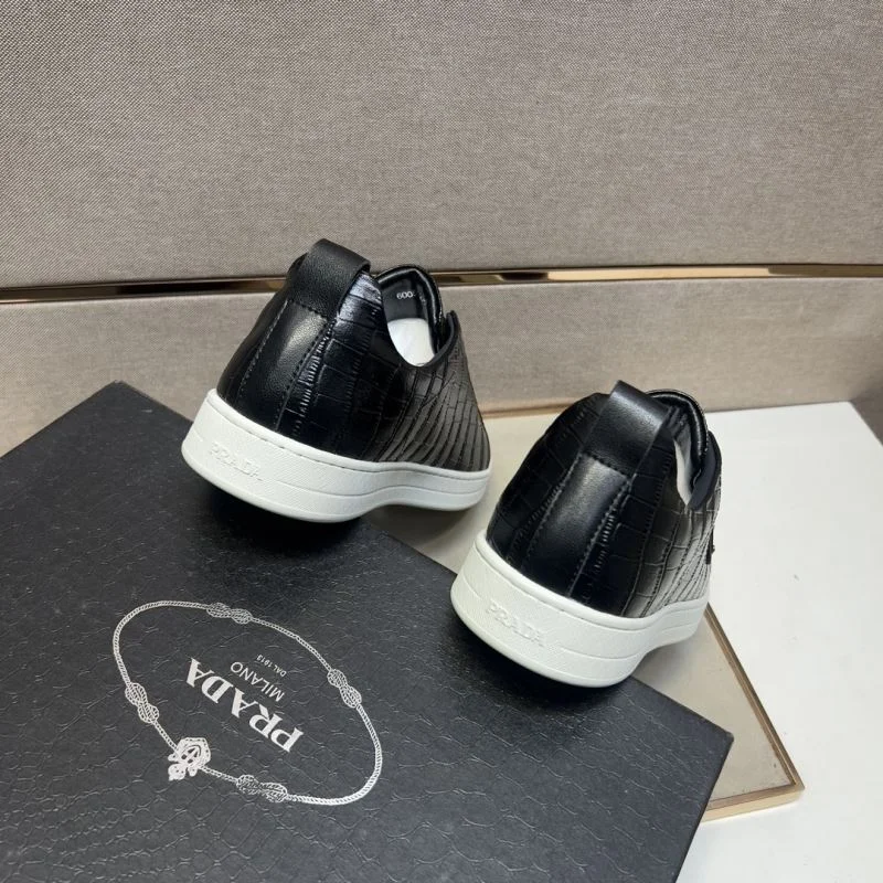 Colorful Prada Low Shoes 35678