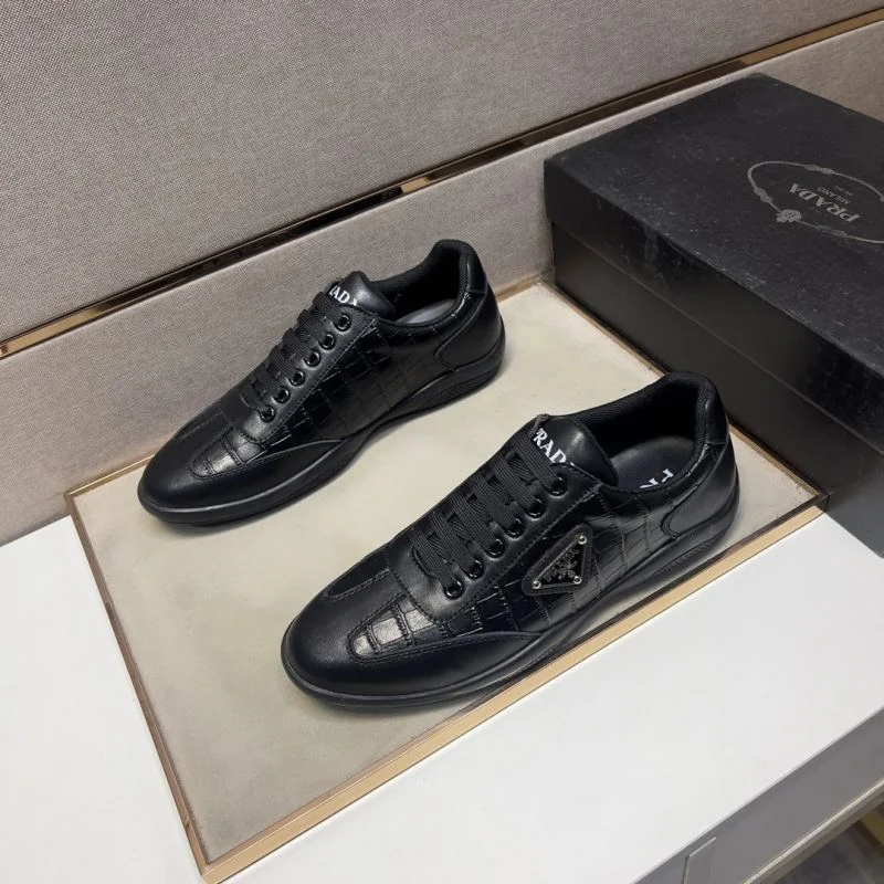 Prada Low Shoes Supportive 35675