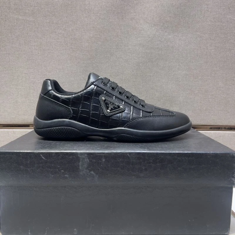 Prada Low Shoes Supportive 35675