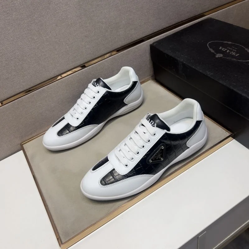 Prada Low Shoes Popular 35676