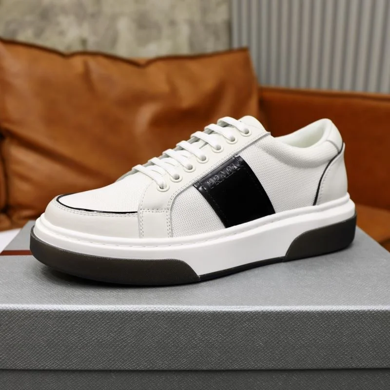 Chic Prada Low Shoes 35681