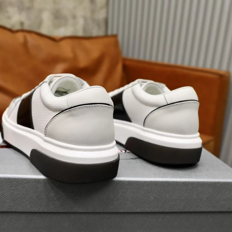 Chic Prada Low Shoes 35681