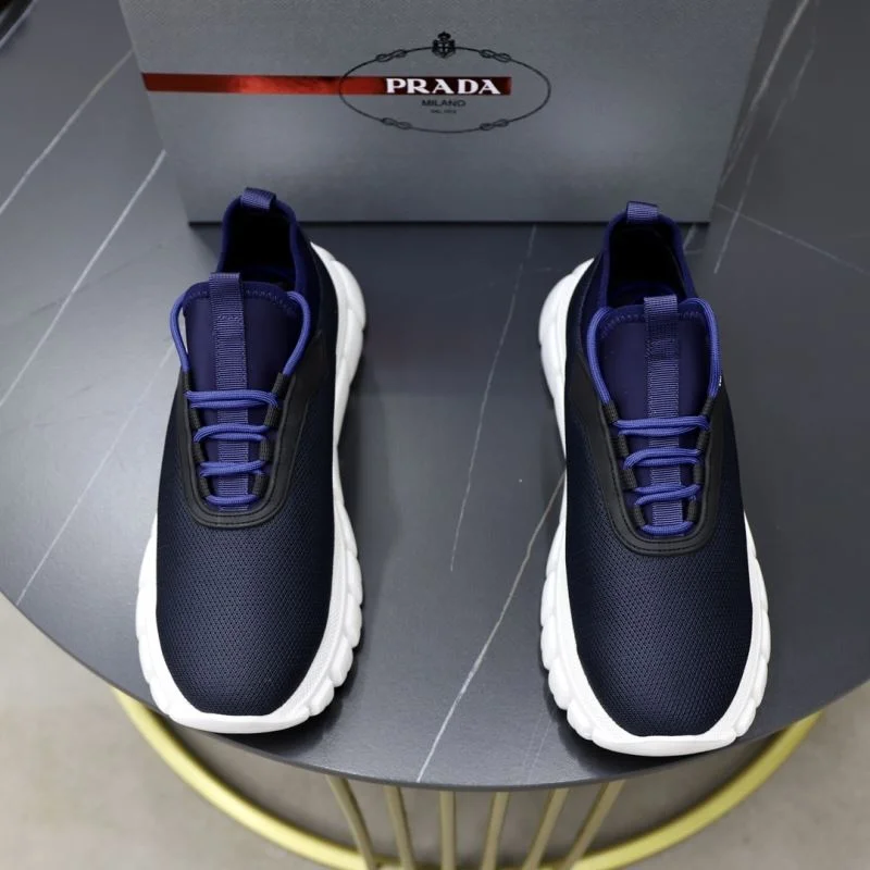 Prada Low Shoes UrbanStyle 35672